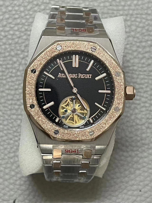 AP inside clock 30c9c081_1