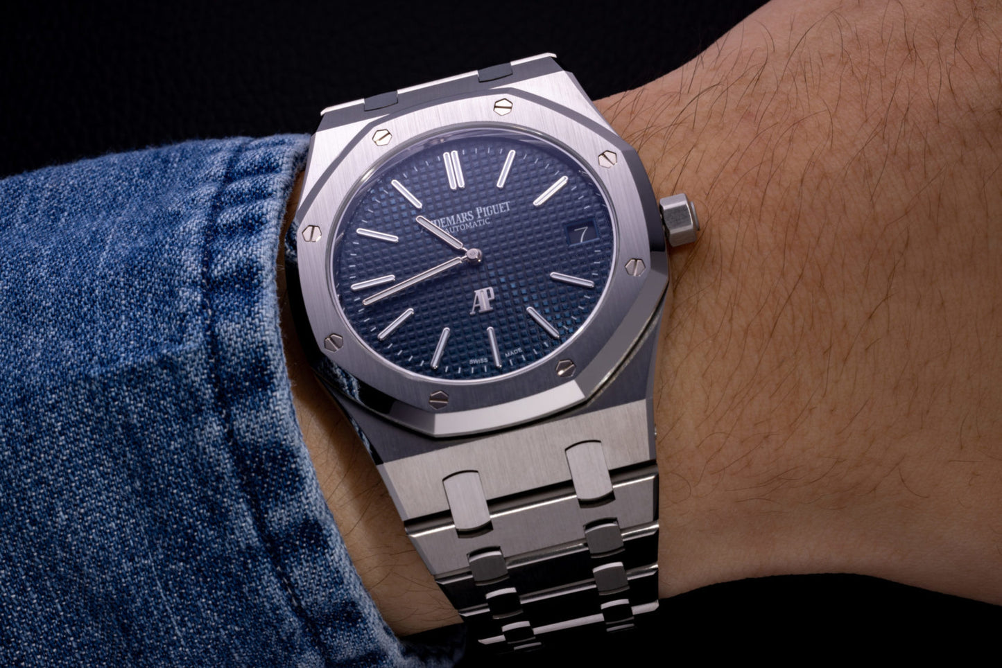 Audemars Piguet-Royal Oak “Jumbo” Extra-Thin