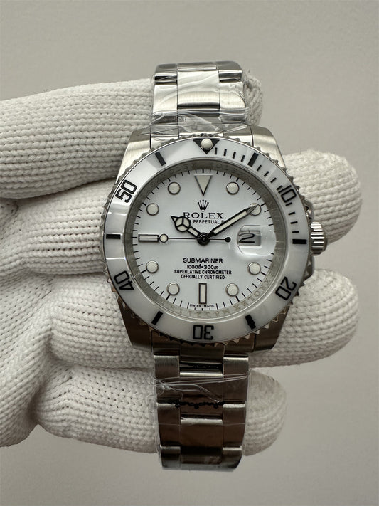 RLX world 7084