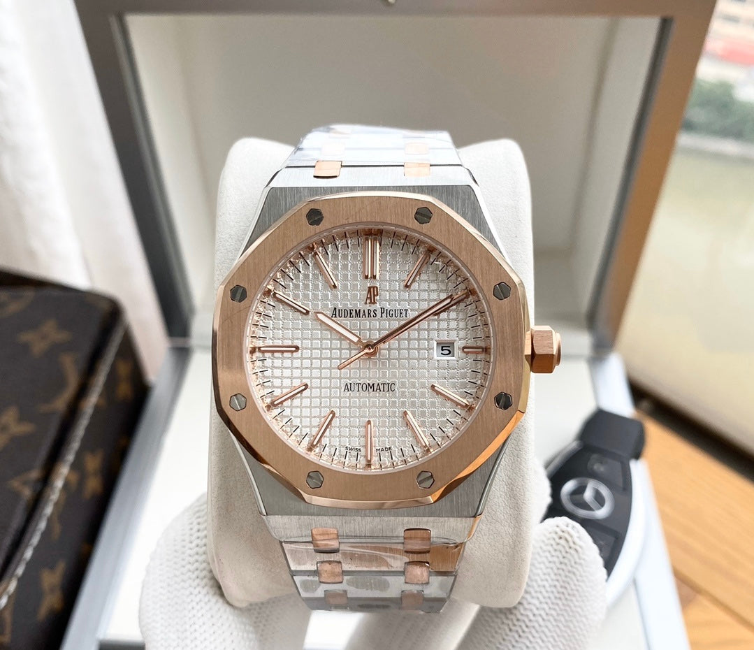Audemars Piguet Royal Oak 15400ST Two Tone White Dial