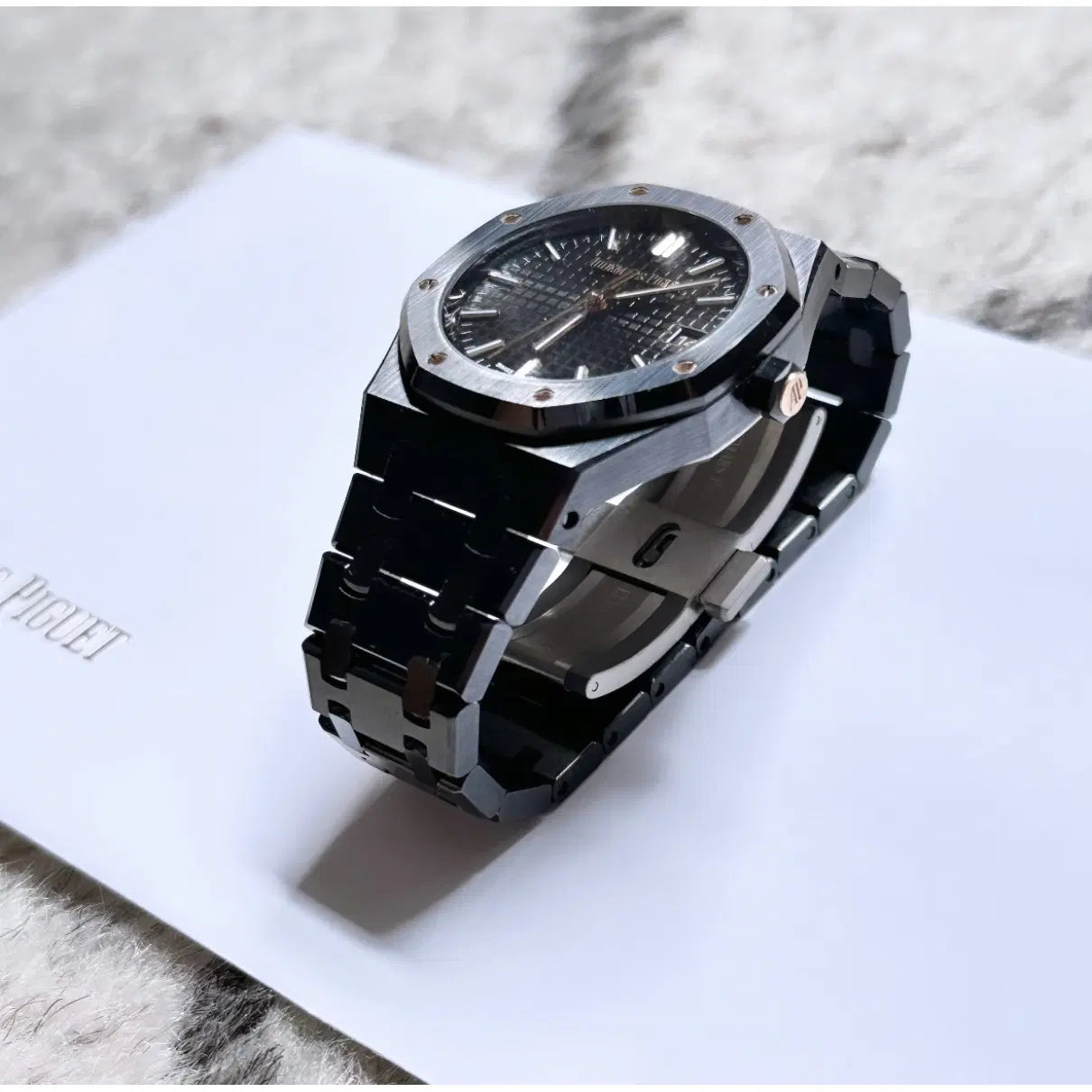 Audemars Piguet Royal Oak 15400 Black Dial