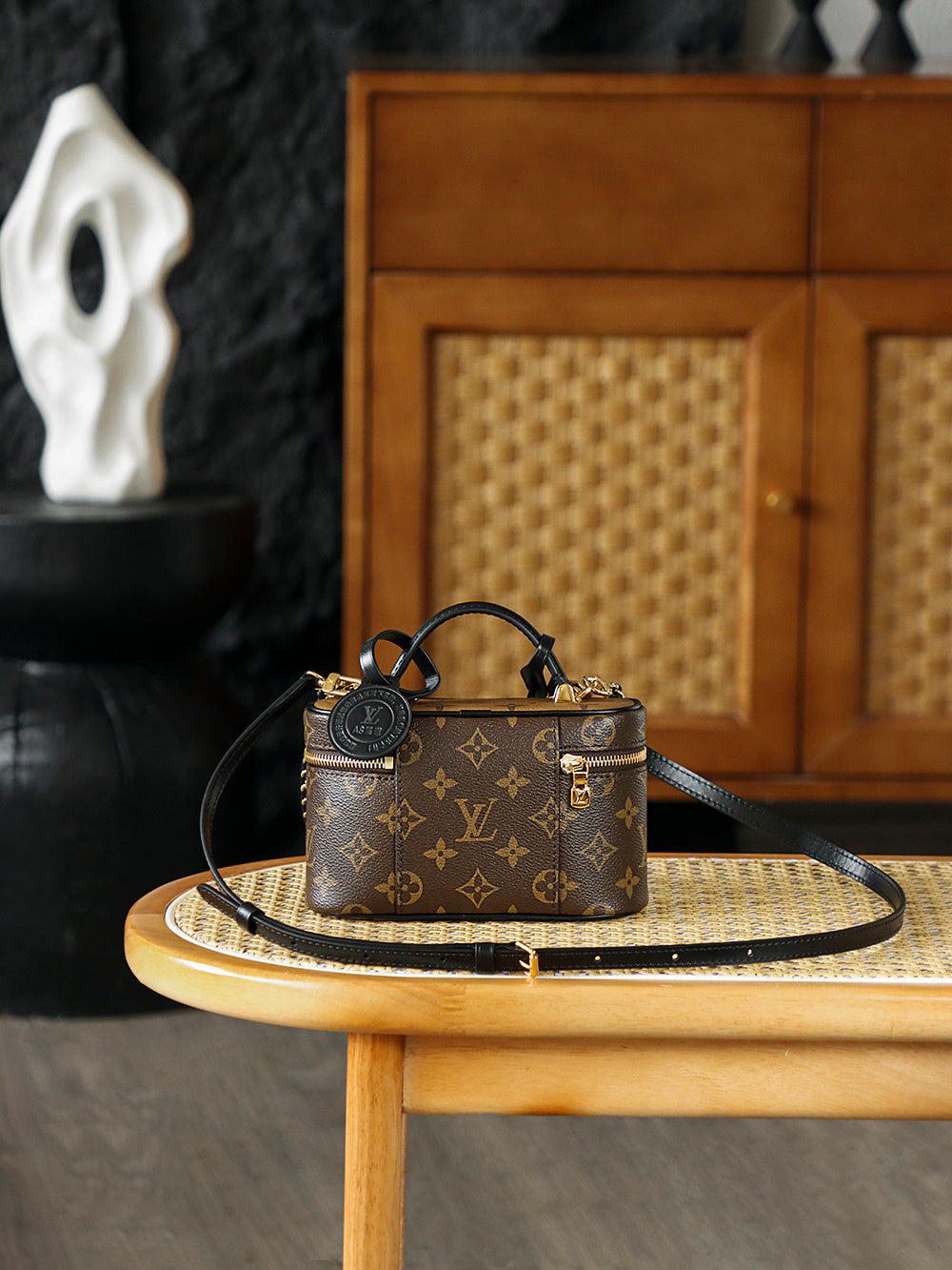 LV Vanity Chain Pouch