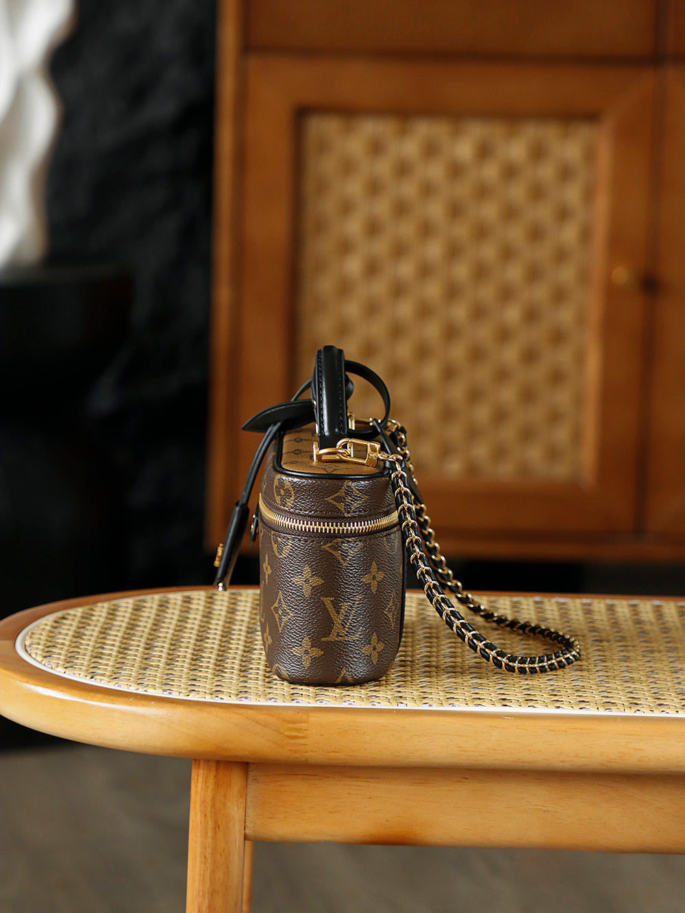 LV Vanity Chain Pouch