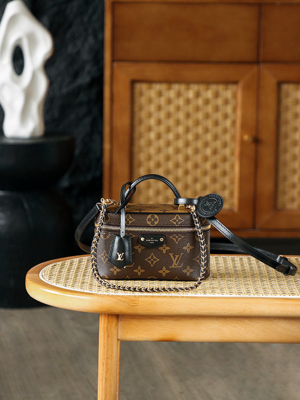 LV Vanity Chain Pouch