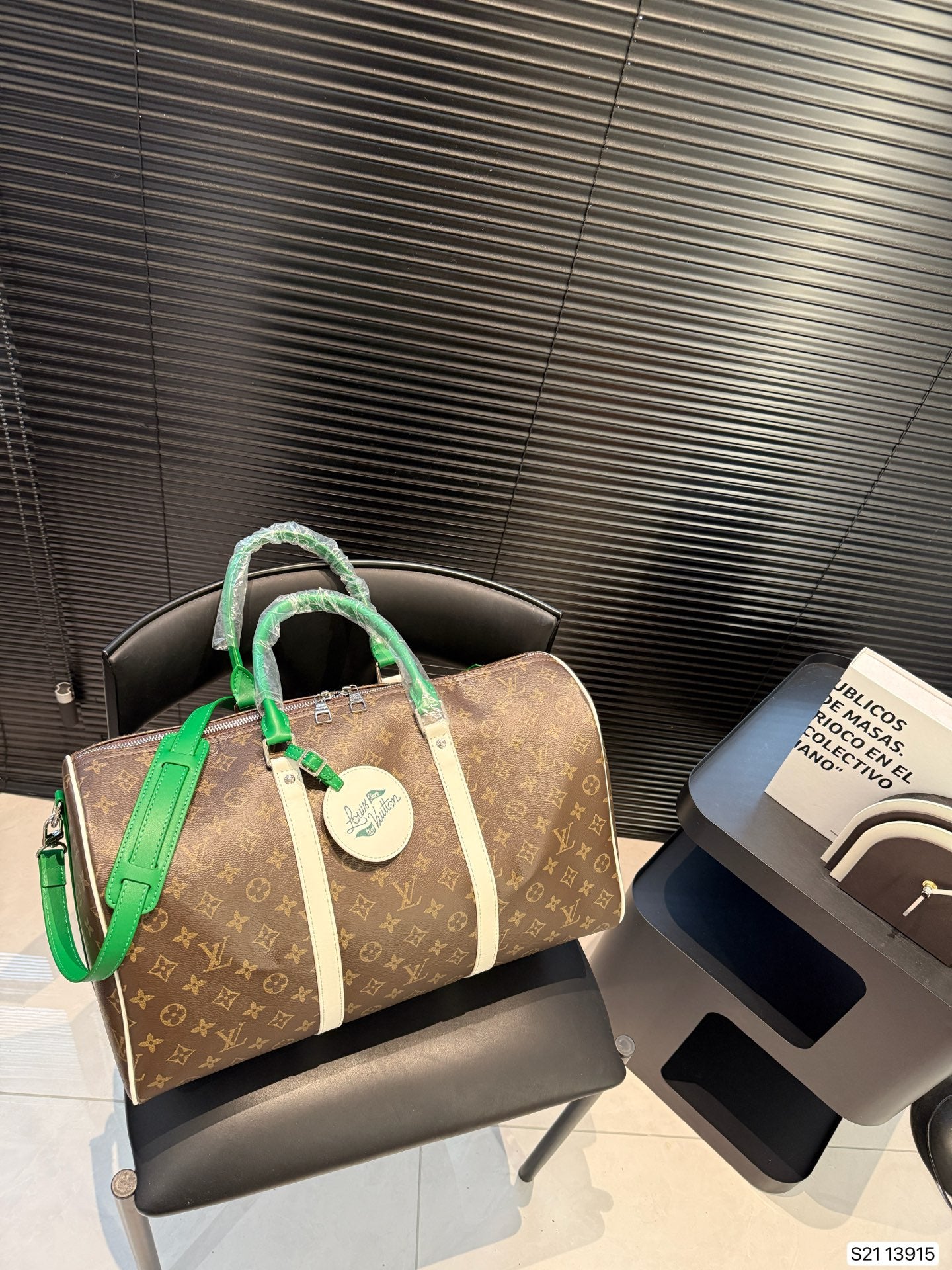 LV3647| 9